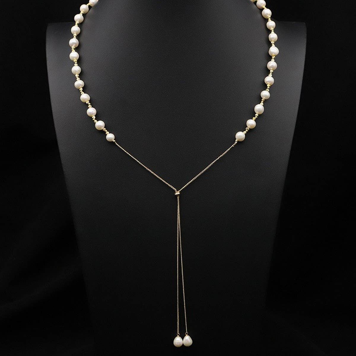 HIGH-END ALL-MATCH PEARL SWEATER NECKLACE