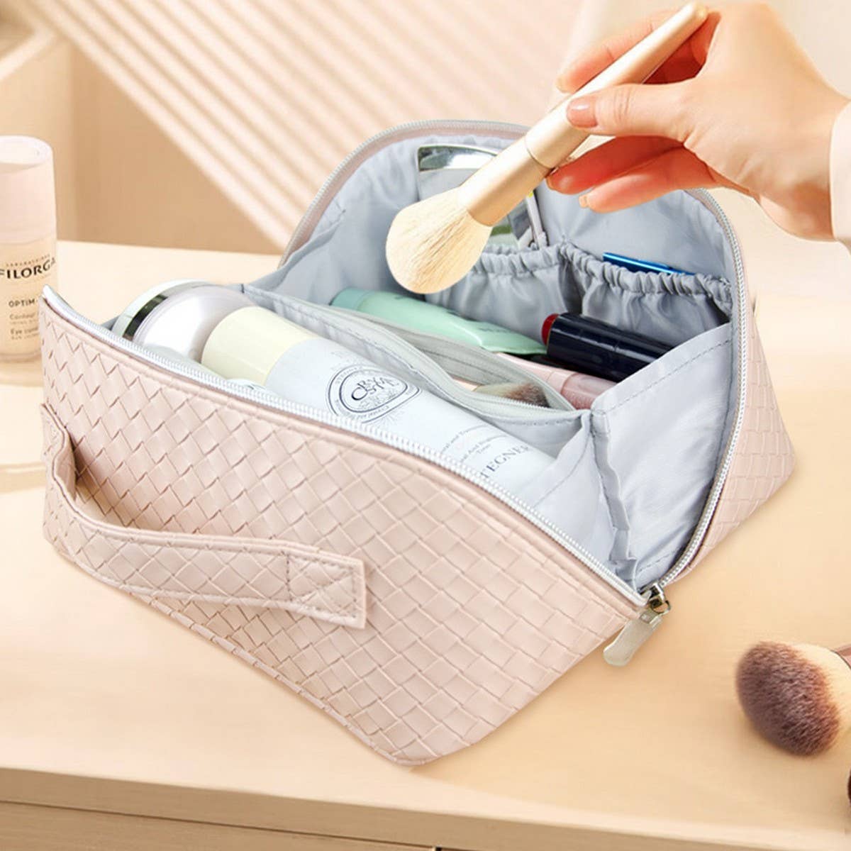 FASHION PORTABLE WOVEN COSMETIC BAG_CWAB1084