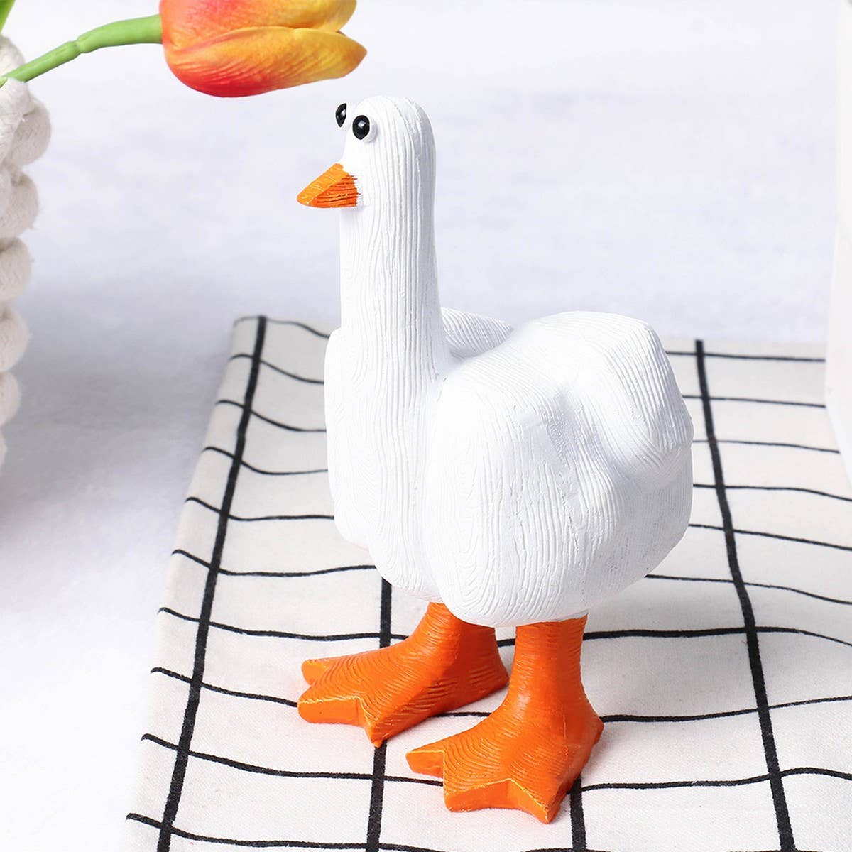 Creative Middle Finger Duck Resin Garden Decor_CWMM9903