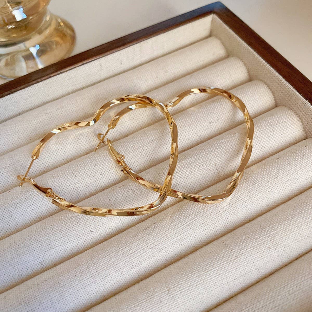 EUROPEAN AND AMERICAN METAL EXAGGERATED EARRINGS_CWAJE2343