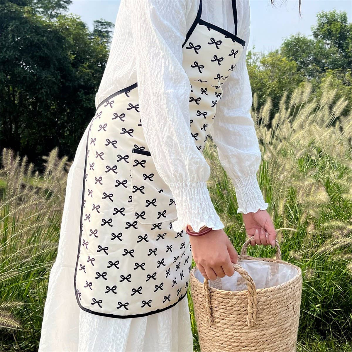 BOWKNOT FULL BODY WATERPROOF AND OIL-PROOF APRON_CWMM5839