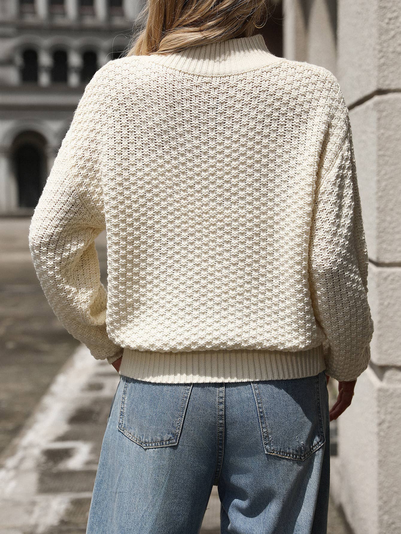 Small turtleneck solid color knit pullover sweater