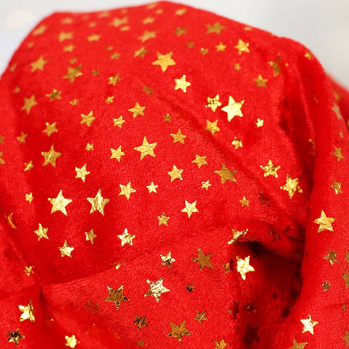 Luxury Plush Santa Hat with Gold Snowflakes_CWAJE05371