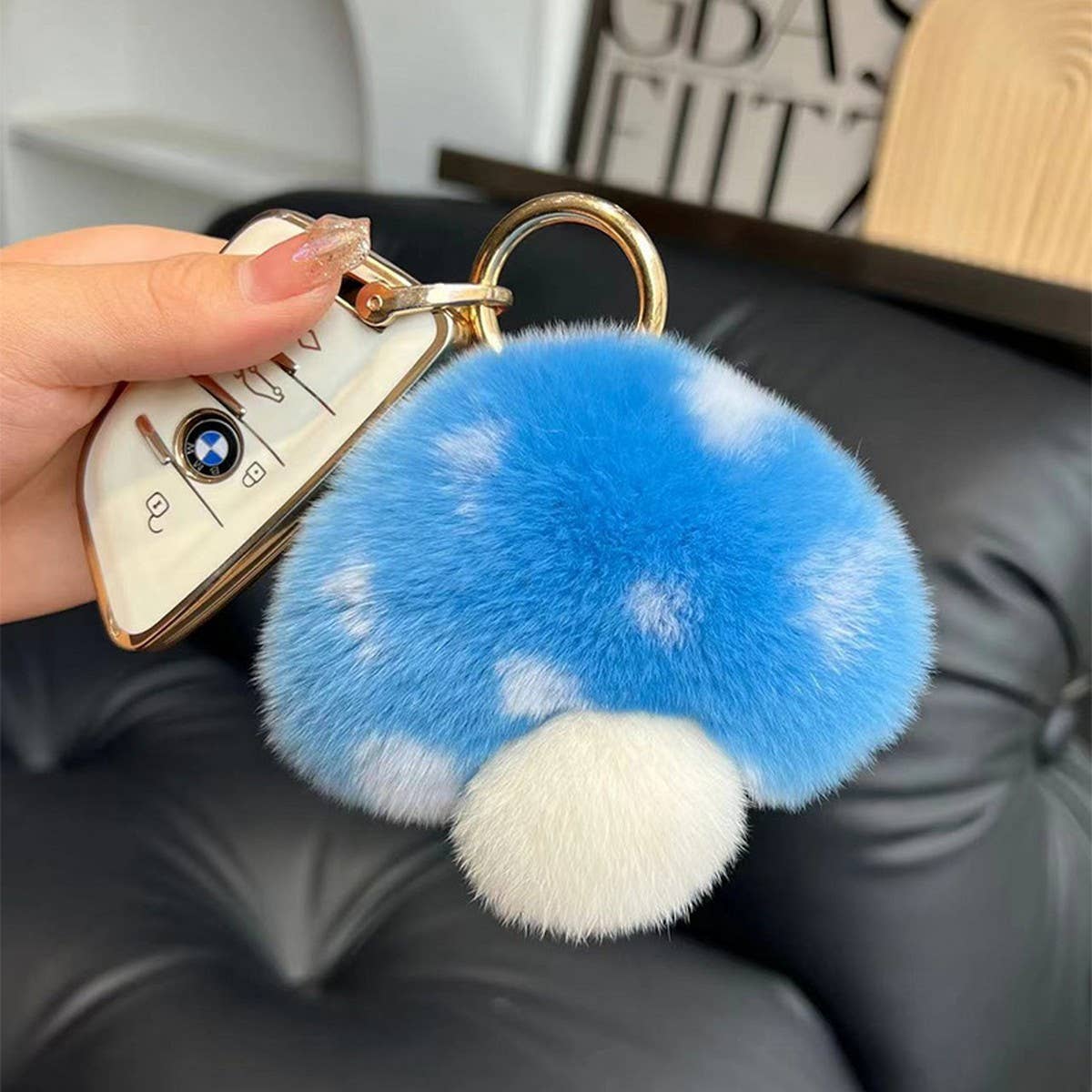 CUTE LITTLE MUSHROOM CAR KEYCHAIN BAG PENDANT