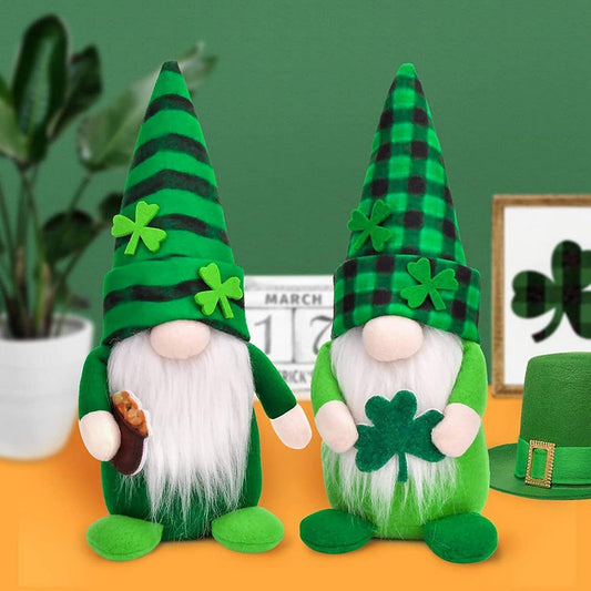 ST. PATRICK'S DAY FACELESS GNOME ORNAMENT_CWMM3434