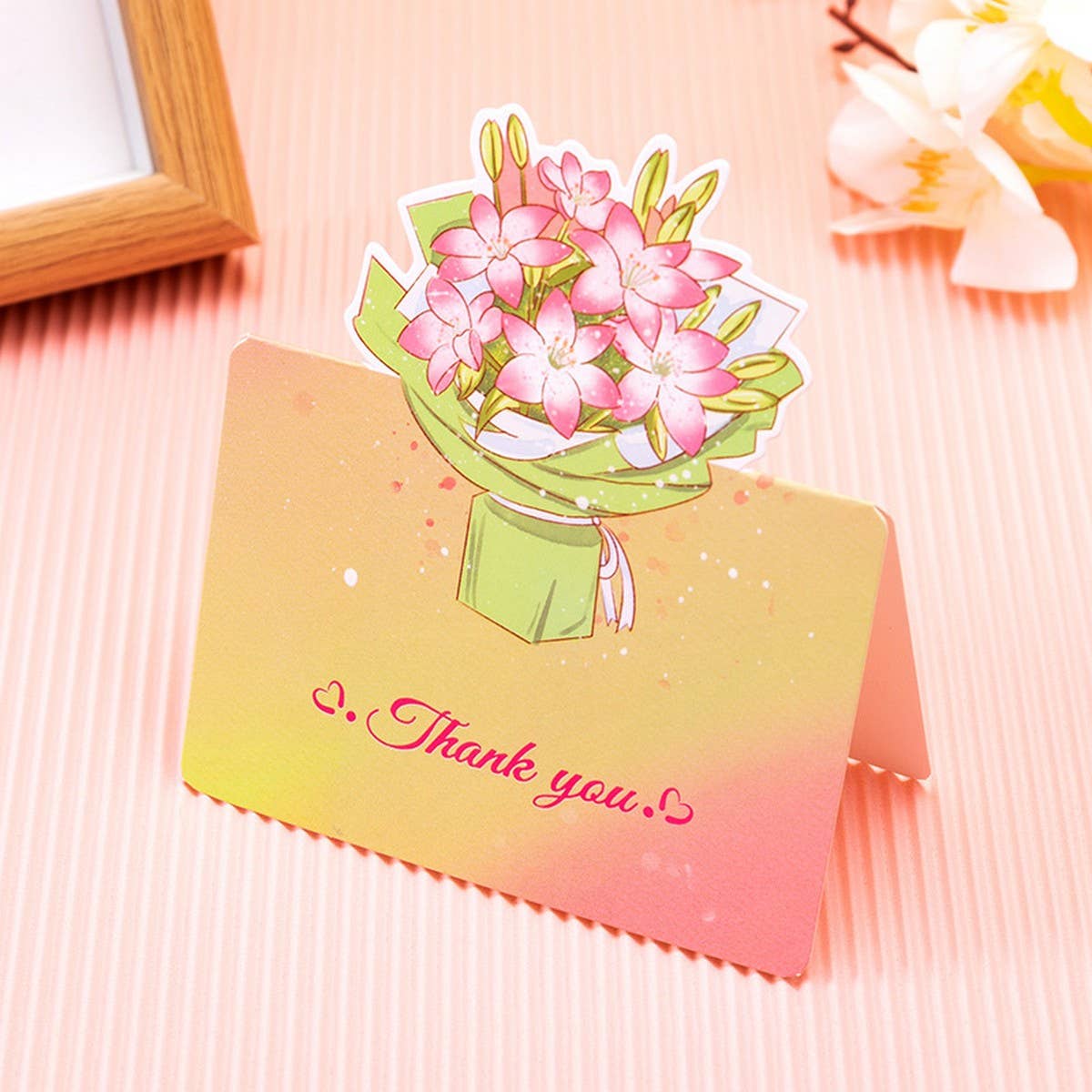 THREE-DIMENSIONAL BOUQUET FLOWER GREETING CARD