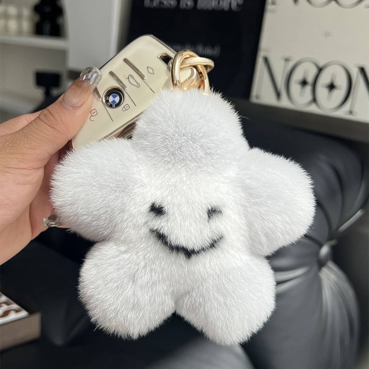 CUTE SMILING LITTLE STAR CAR KEYCHAIN BAG PENDANT