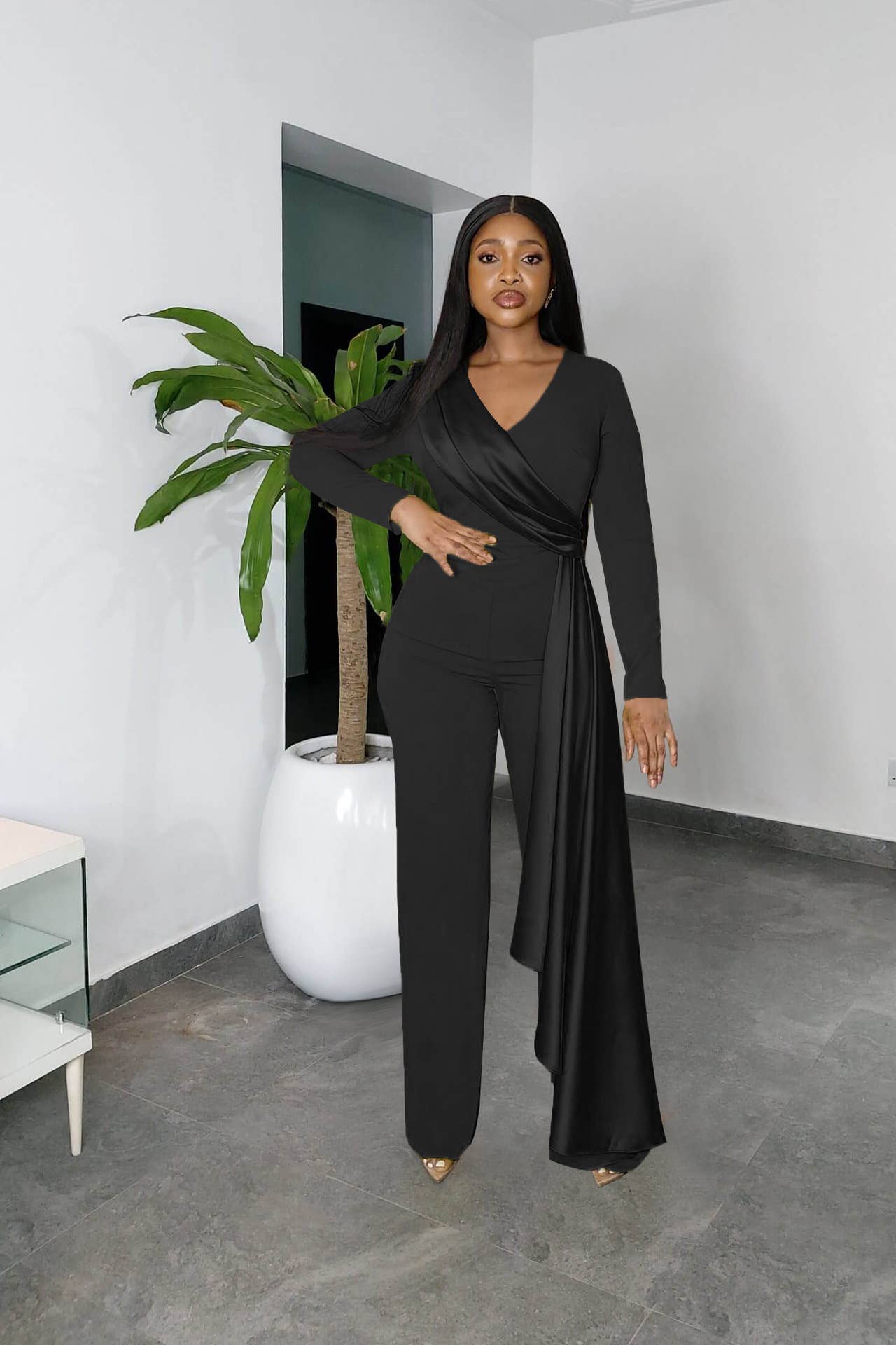 LONG SLEEVE STYLE SLIM-FIT STRAIGHT-LEG JUMPSUIT