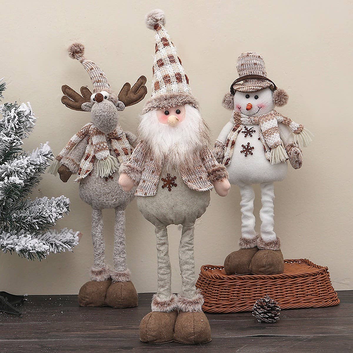 CWMM1739_Christmas Decorations Knitted Retractable Doll