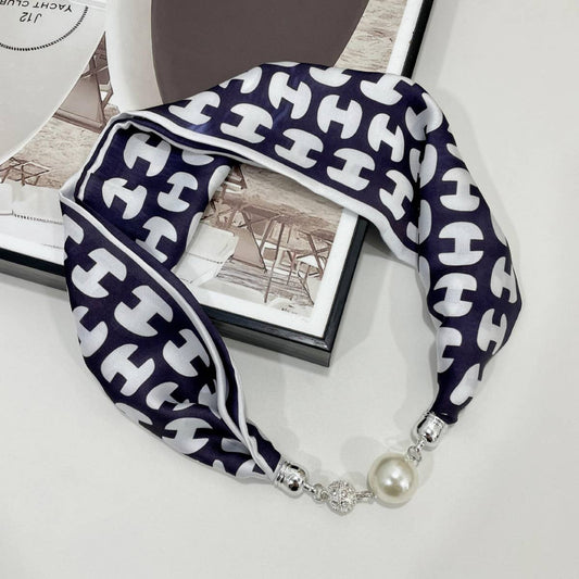 Magnetic Silk Scarf Necklace ? Elegant Neck Wrap