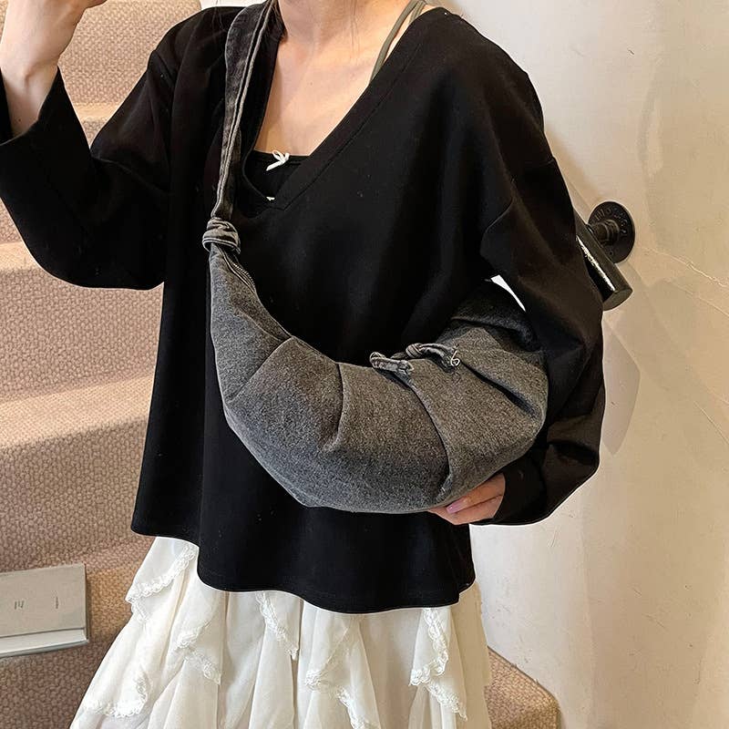 Creative fashionable pleated single-shoulder bag