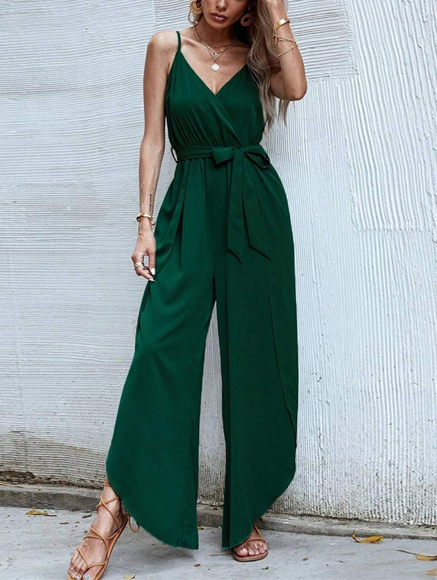 CAMISOLE V NECK SOLID COLOR WIDE LEG JUMPSUIT_CWSJS0564