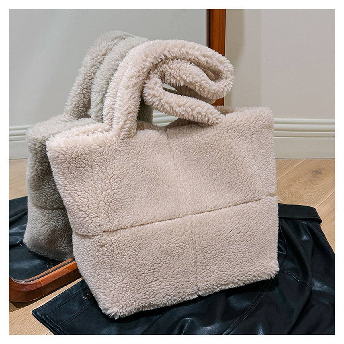 WINTER CHECKERED LAMB WOOL SHOULDER PLUSH BAG_CWAB3912