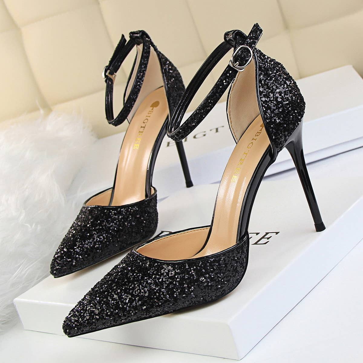 SHALLOW POINTED TOE SEQUINED SEXY HIGH HEELS