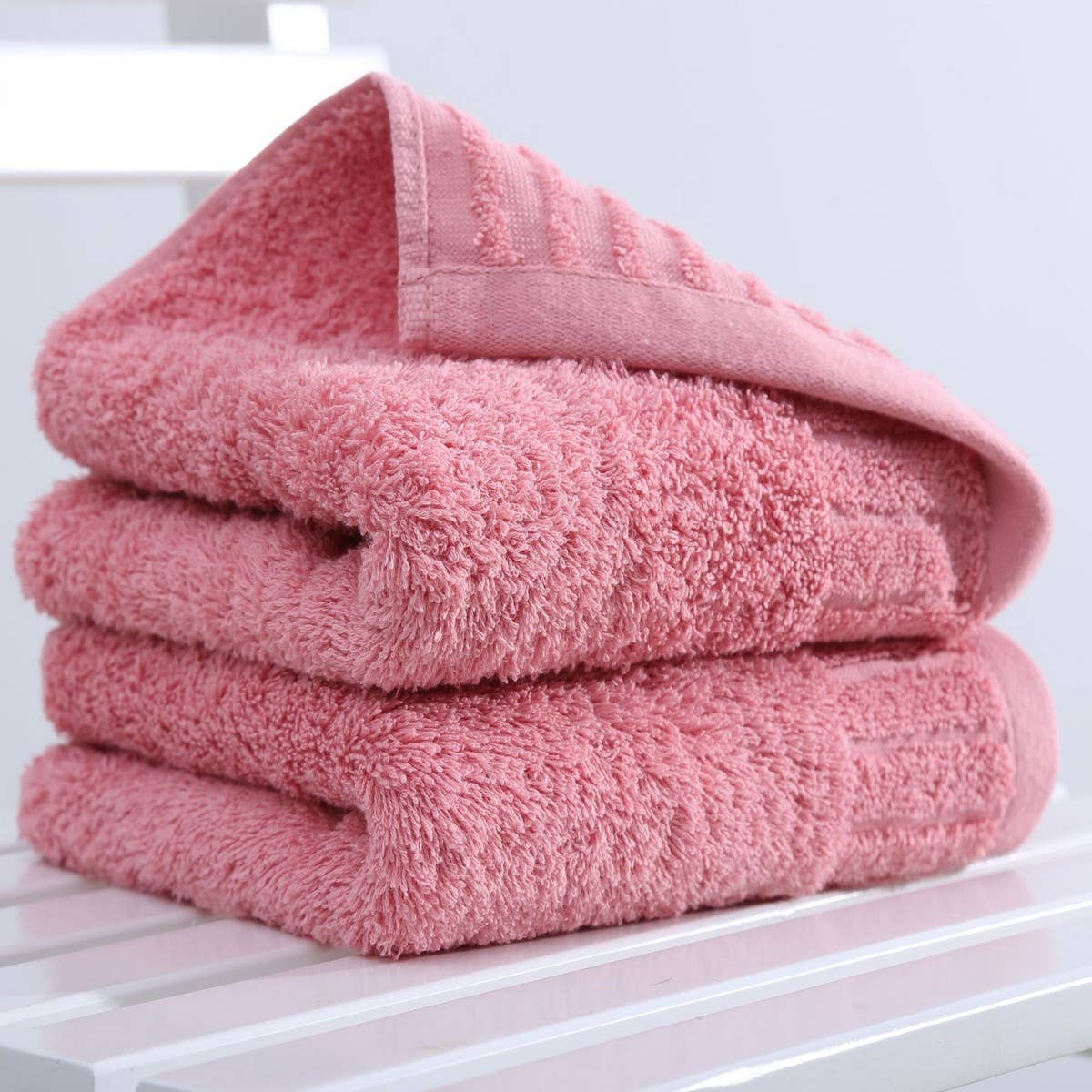 THICK AND SOFT LONG-STAPLE COTTON TOWEL FOR ADULTS