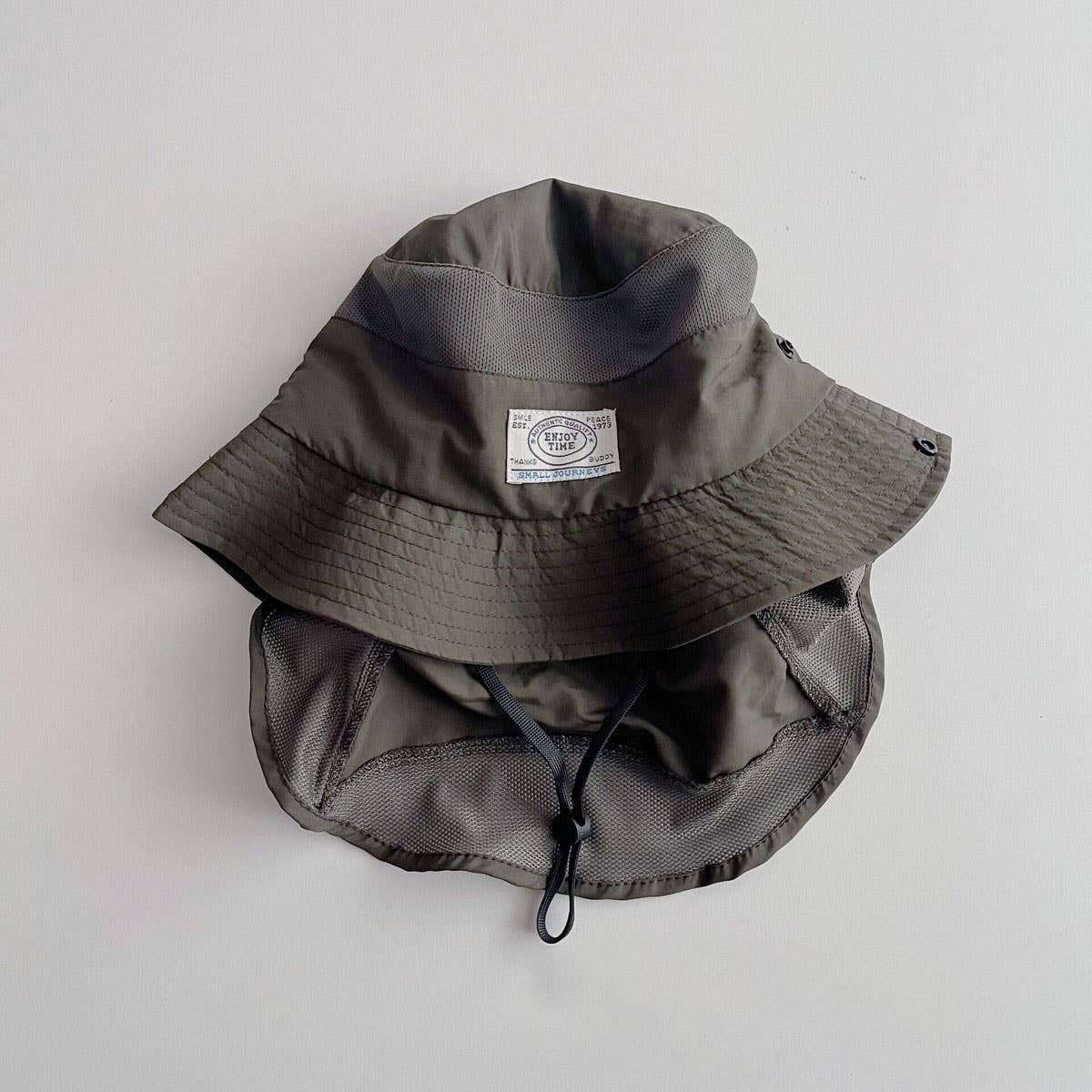 REMOVABLE CHILDREN'S COLOR-BLOCK BUCKET HAT_CWAH2870