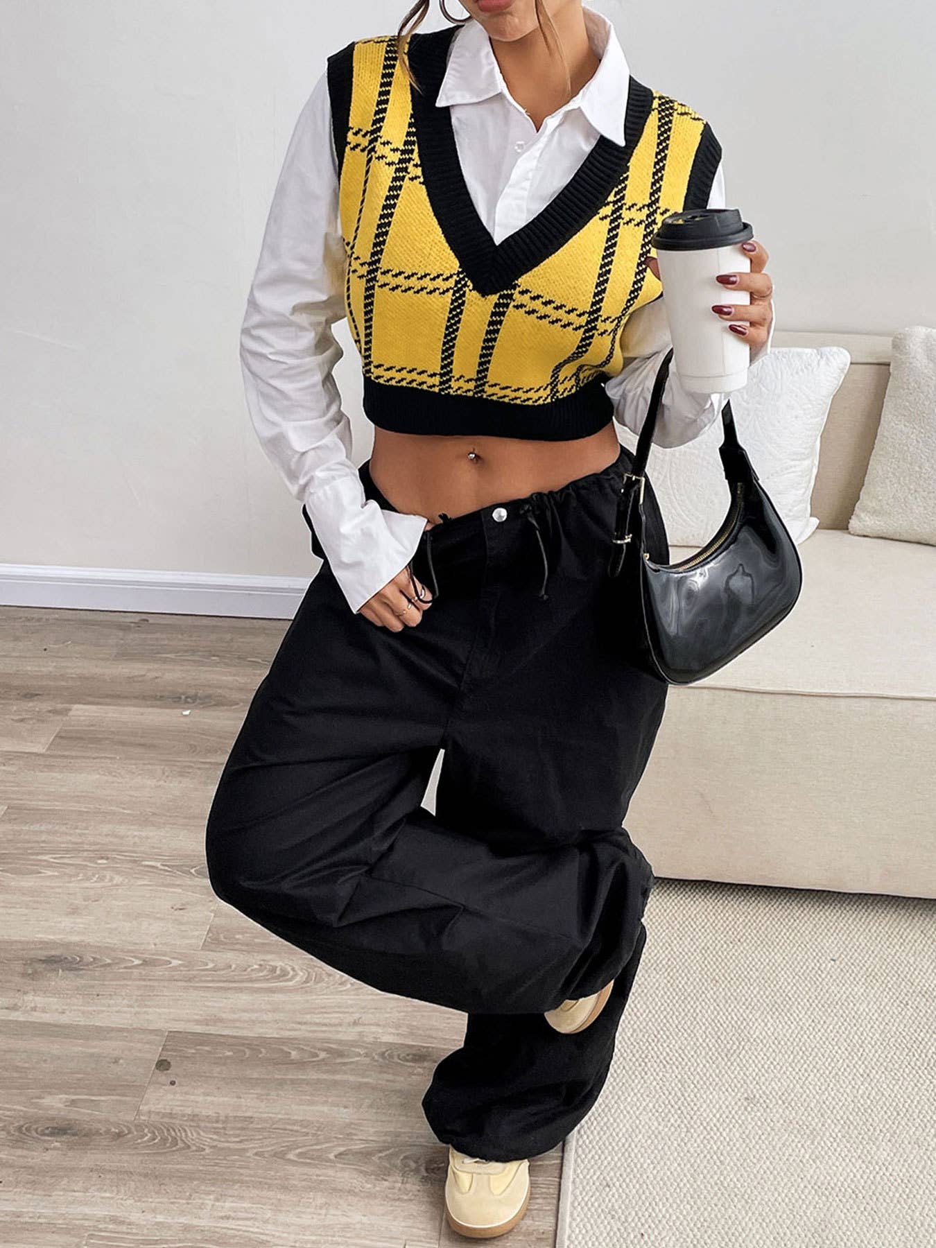 V-neck woolen checkered short vest