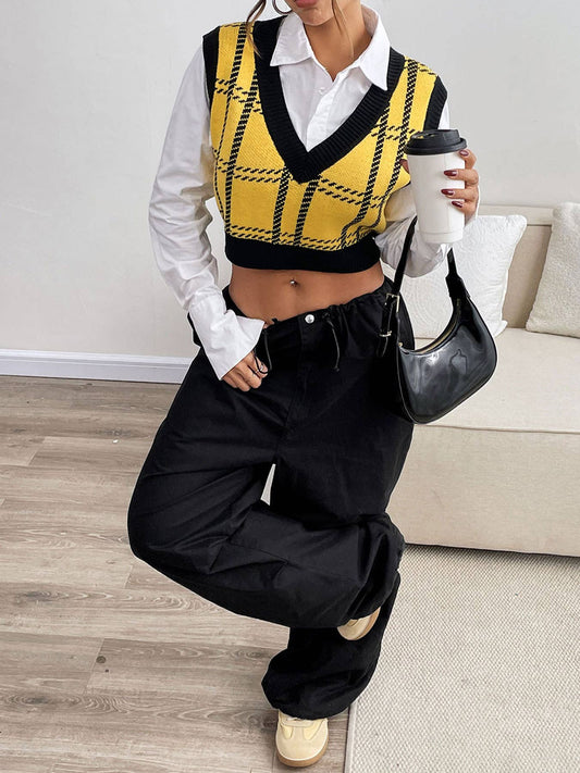 V-neck woolen checkered short vest