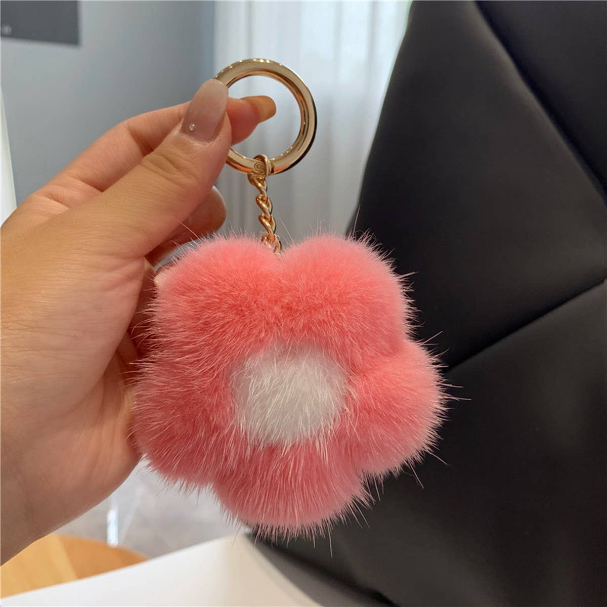 CUTE PLUSH FLOWER CAR KEYCHAIN BAG PENDANT