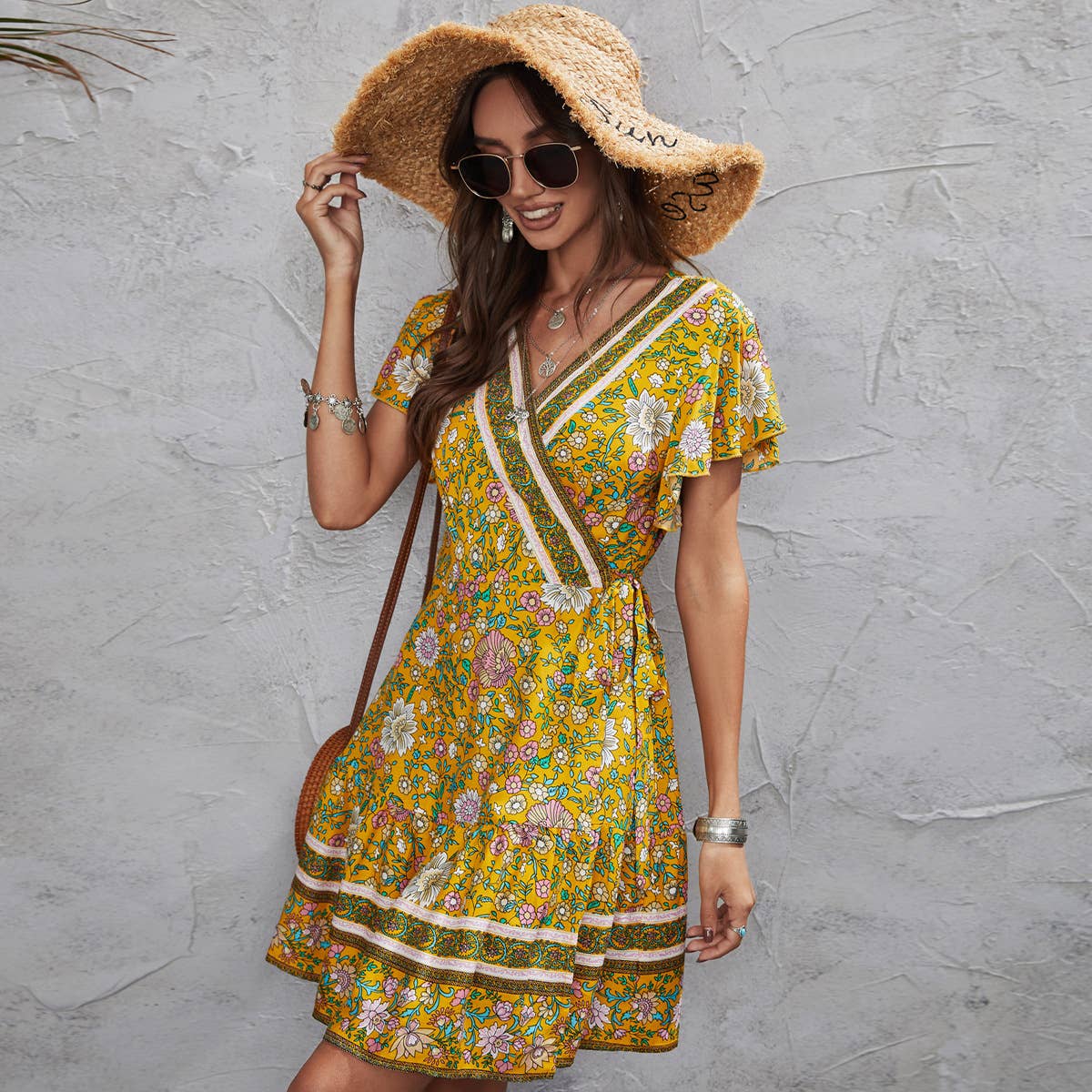 PRINTED V-NECK SWING SHORT-SLEEVED DRESS