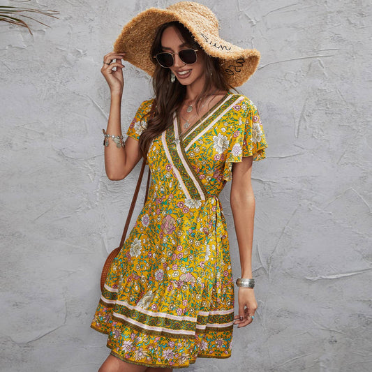 PRINTED V-NECK SWING SHORT-SLEEVED DRESS