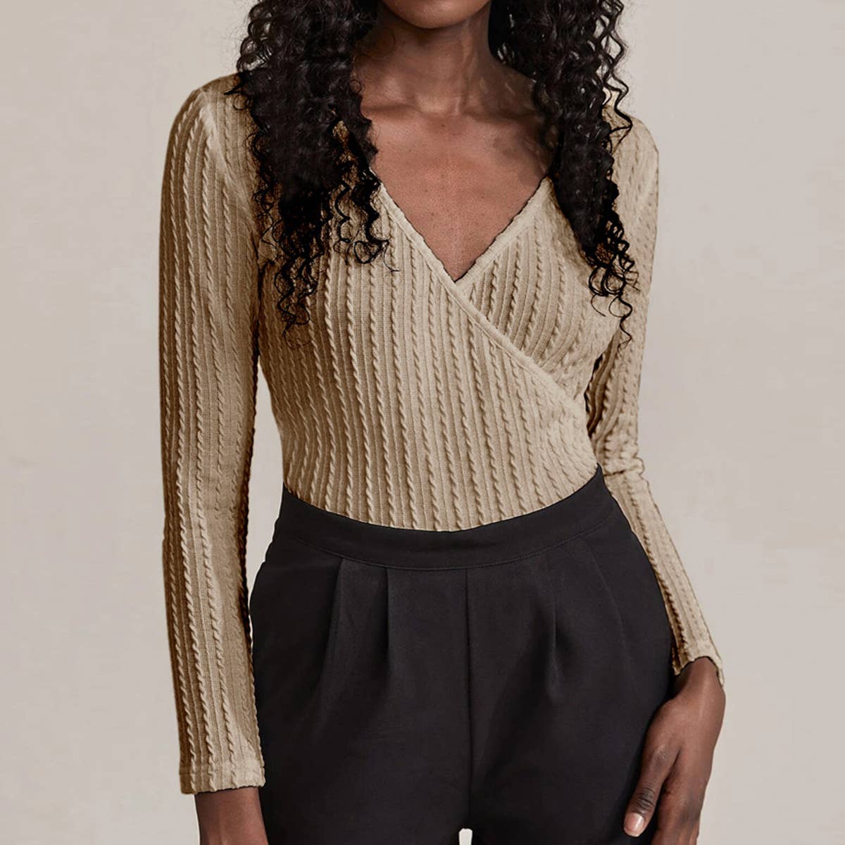 STYLE V-NECK SLIM-FIT LONG SLEEVE TWIST KNIT