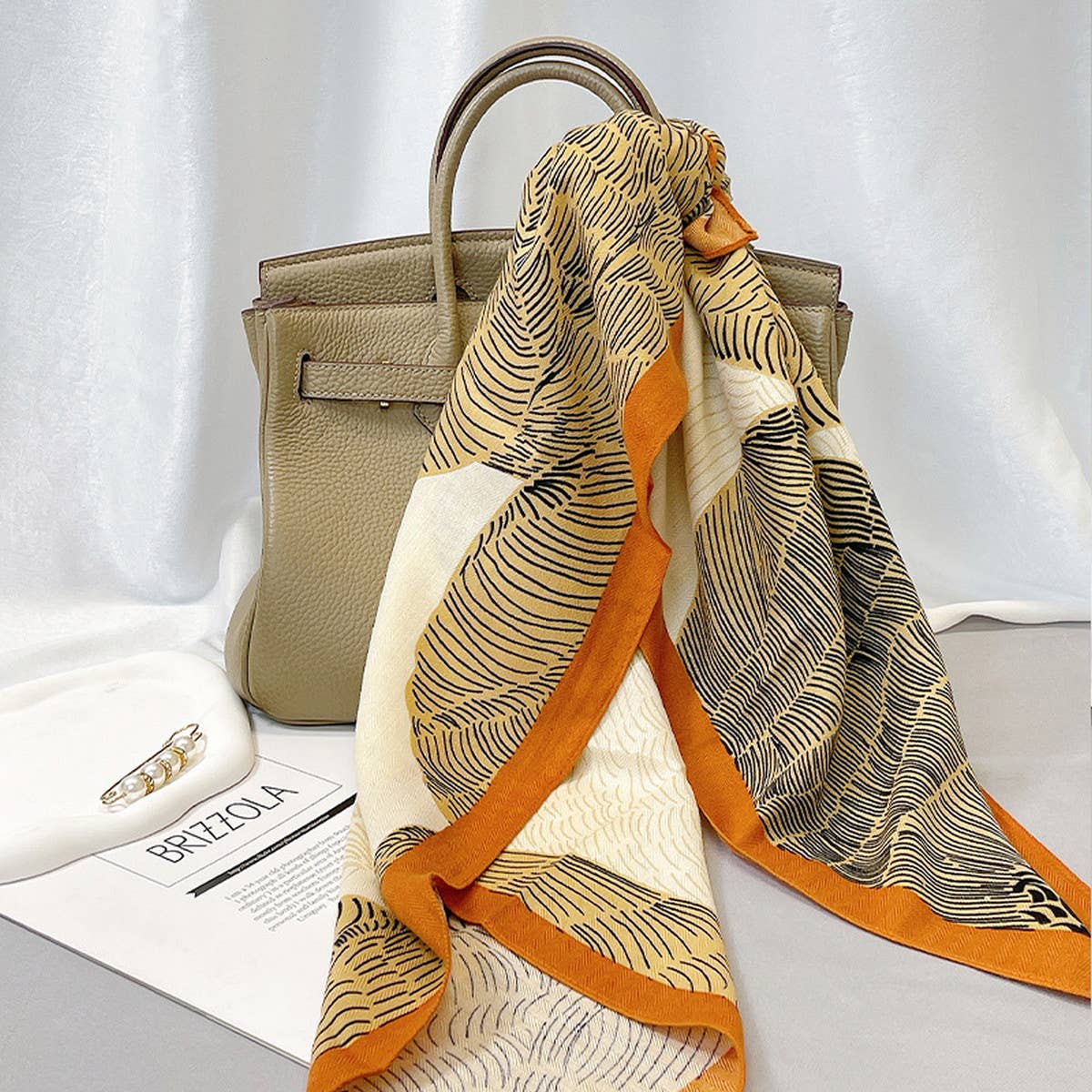 Velvet Wool Scarf ? Elegant Floral Pattern Wrap