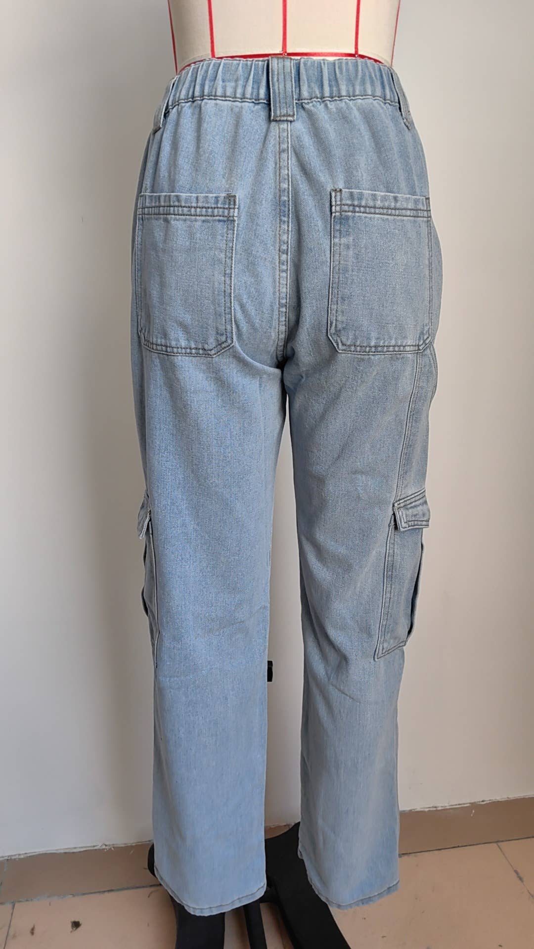 Multi-pocket wide-leg denim workwear jeans