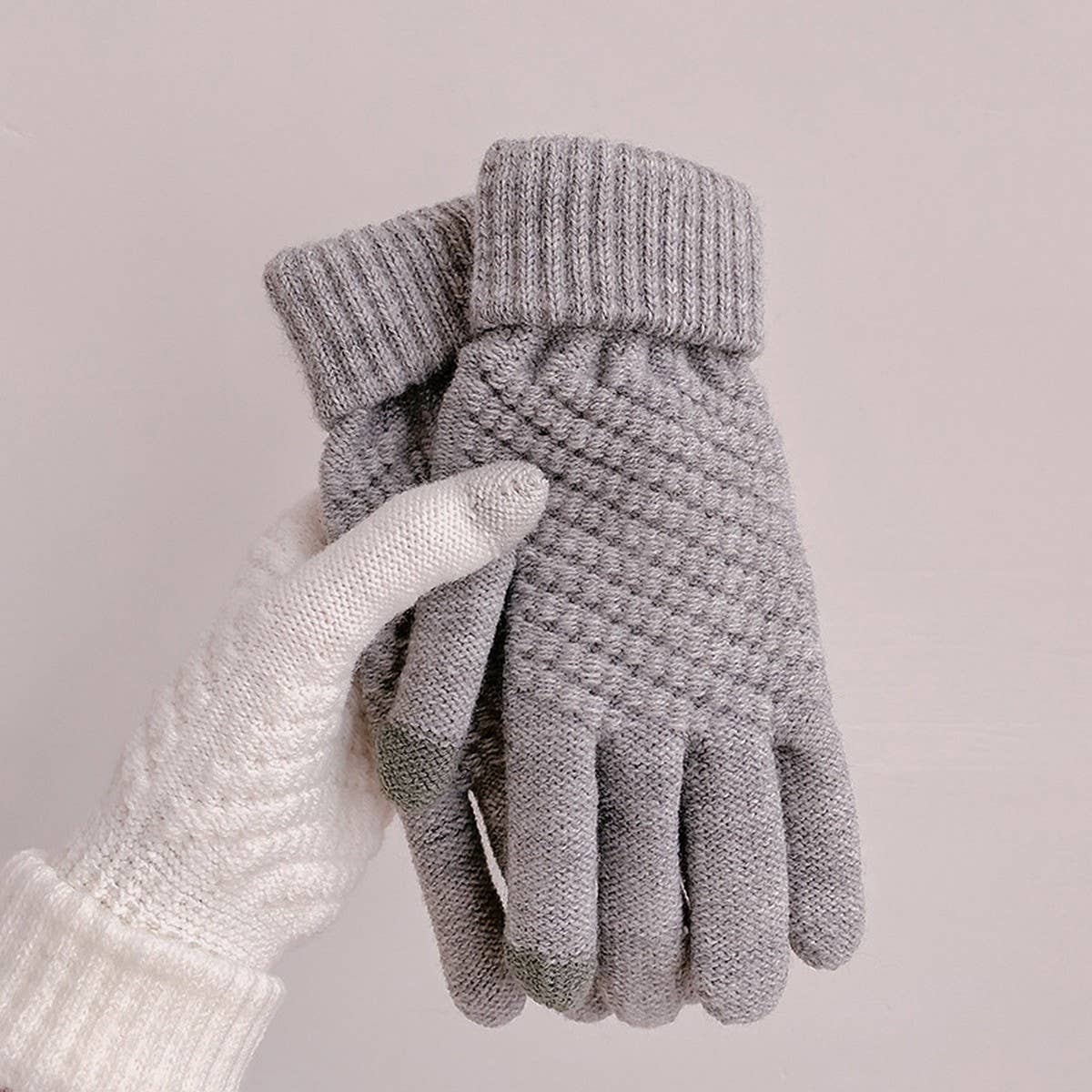 Self-Heating Knit Gloves ? Cute & Warm Design_CWAG0198