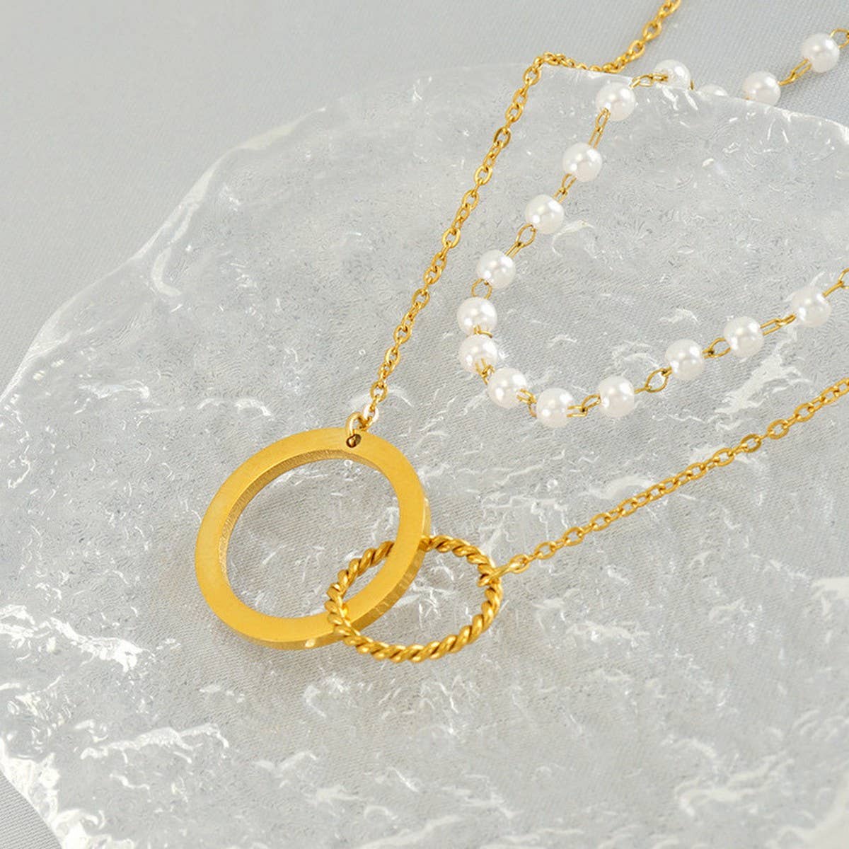 CWAJE1960_Vintage Pearl Double Chain Love Circular Necklace