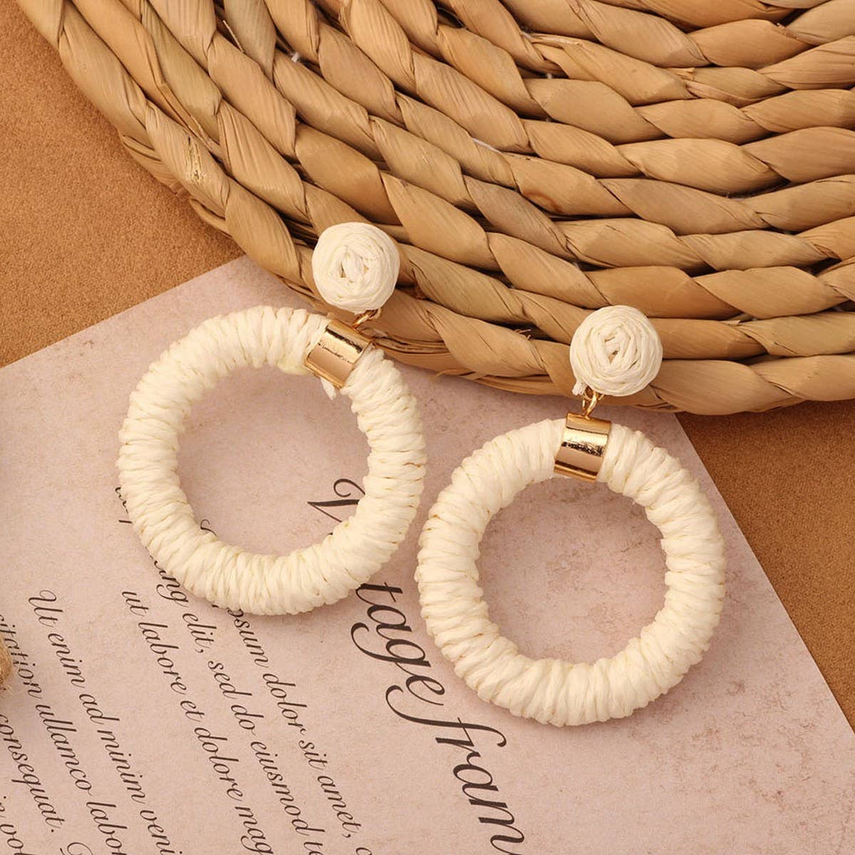 NEW VINTAGE SIMIAN GRASS VINE WOVEN EARRINGS_CWAJE4011