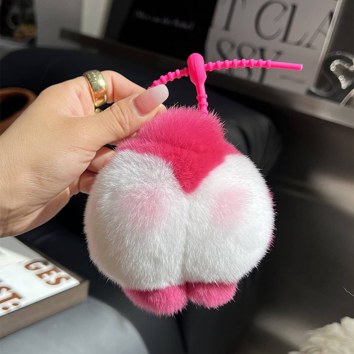 CUTE CORGI DOG BUTT CAR KEYCHAIN BAG PENDANT