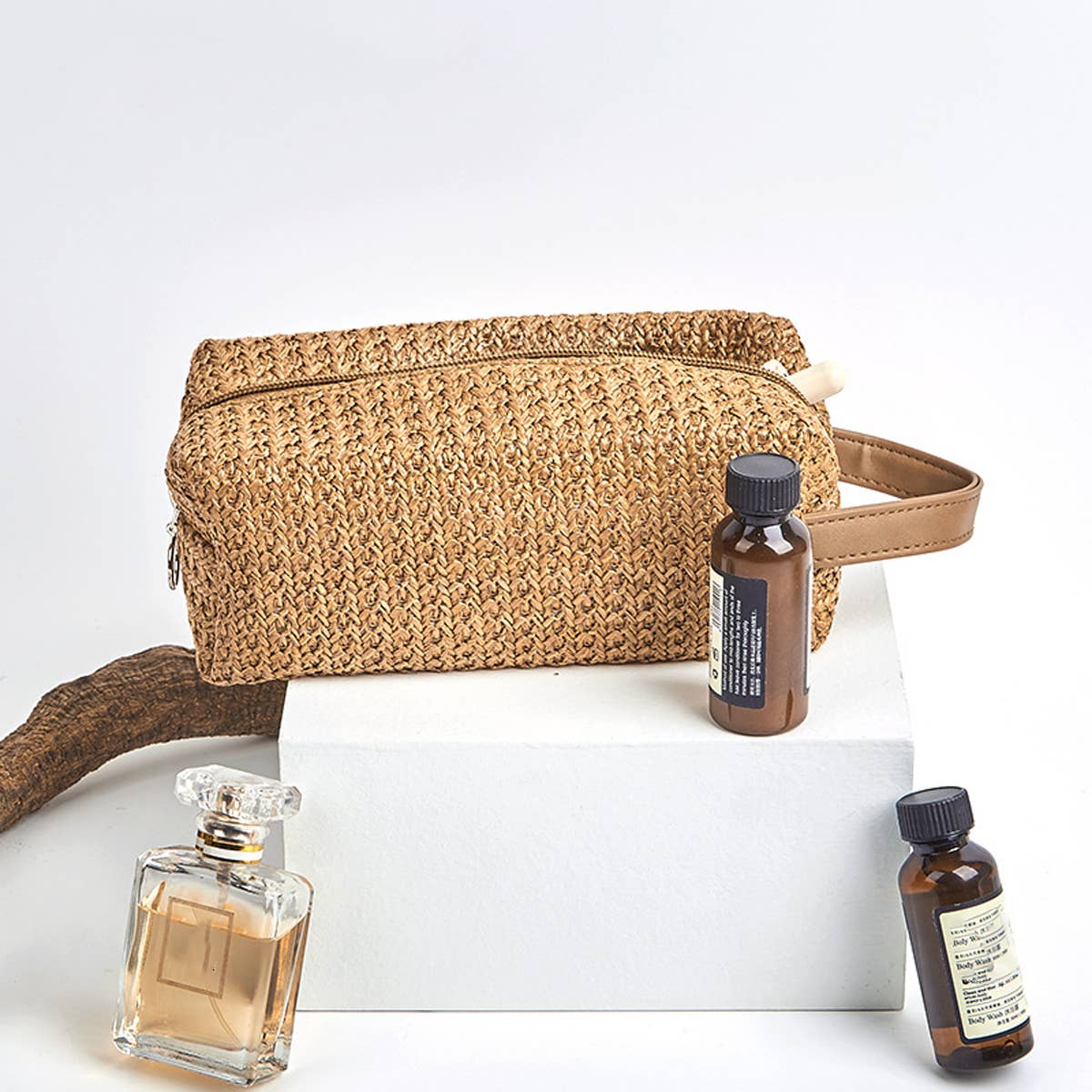 SIMPLE AND PORTABLE TRAVEL COSMETIC BAG_CWAB1837