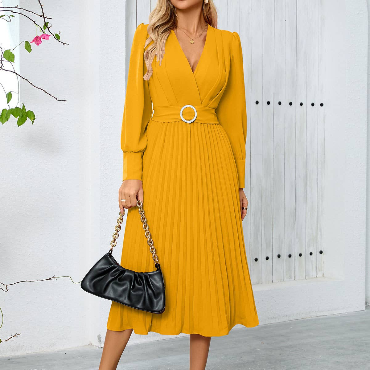 Elegant Pleated V-Neck Long Sleeve Bodycon Dress