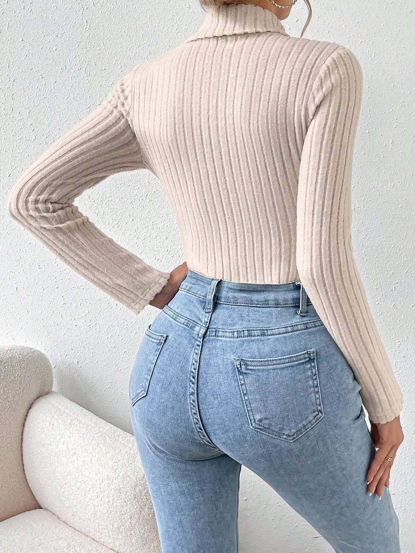 SLIM AND ELEGANT HIGH NECK LONG SLEEVES JUMPSUIT