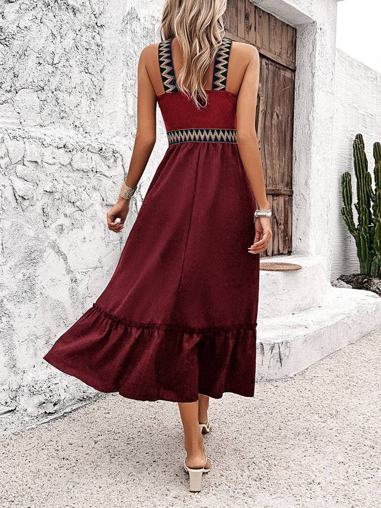 Elegant dress with neck and high waist