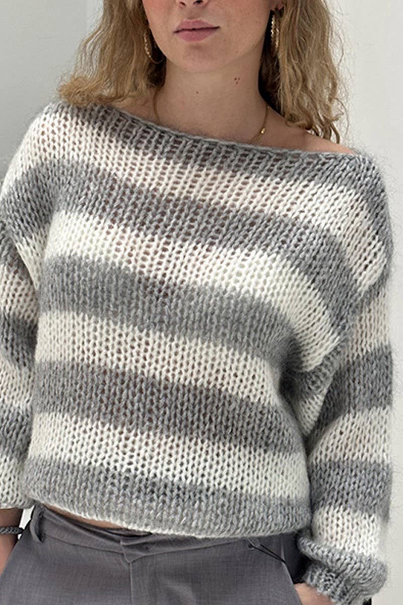 Slouchy long-sleeved sweater with crew neck stripes