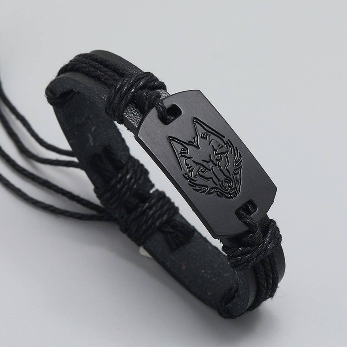 PERSONALIZED BLACK WOLF HEAD LEATHER BRACELET_CWMM4465