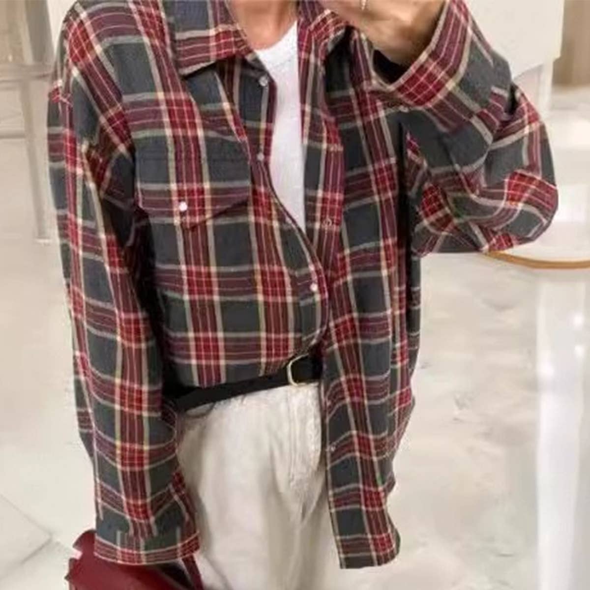 VINTAGE LOOK WITH LAPEL BAGGY PLAID SHIRT