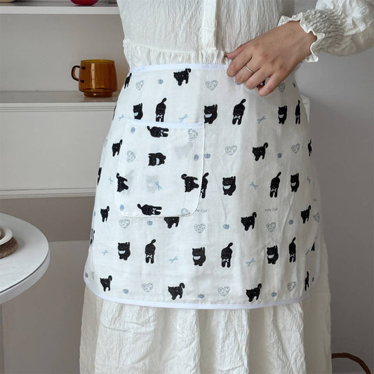 HALF-LENGTH WATERPROOF AND OIL-PROOF APRON