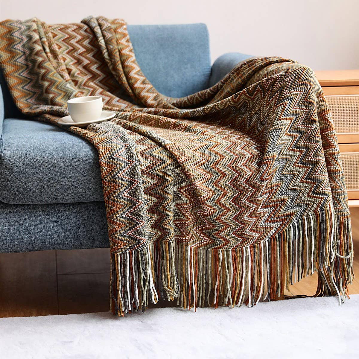 KNITTED STRIPED SOFA BLANKET BLANKET
