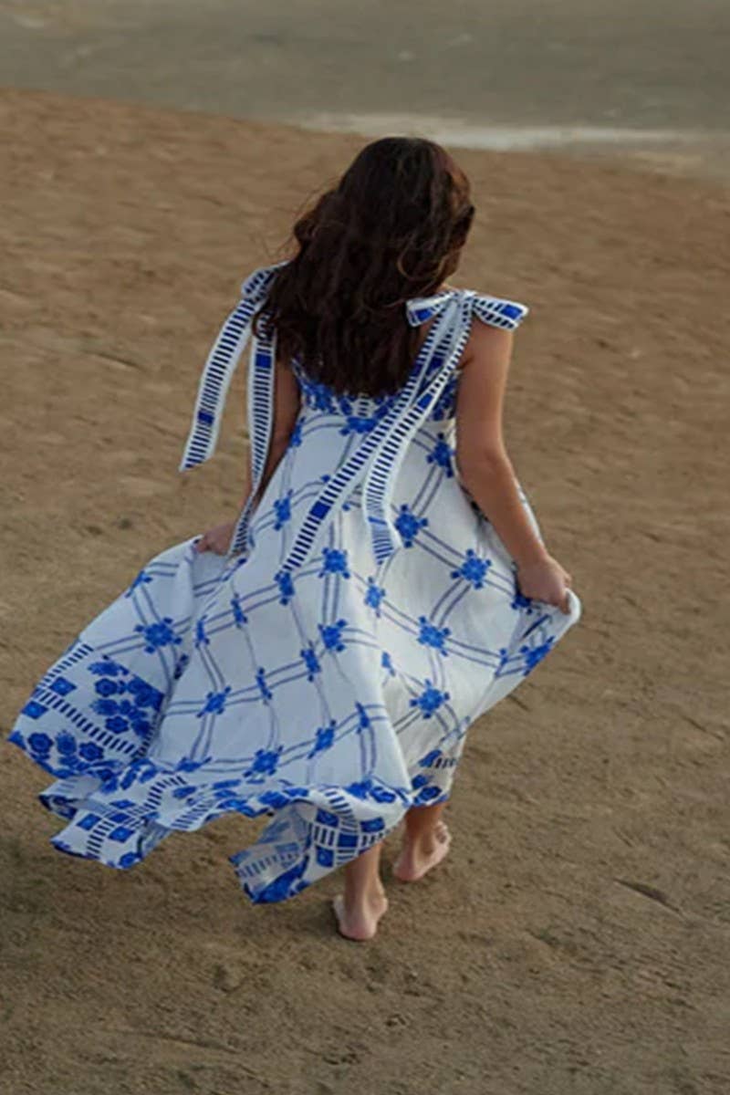 CWDMD5177_HALTER NECK FLORAL PRINT SLEEVELESS MAXI DRESS