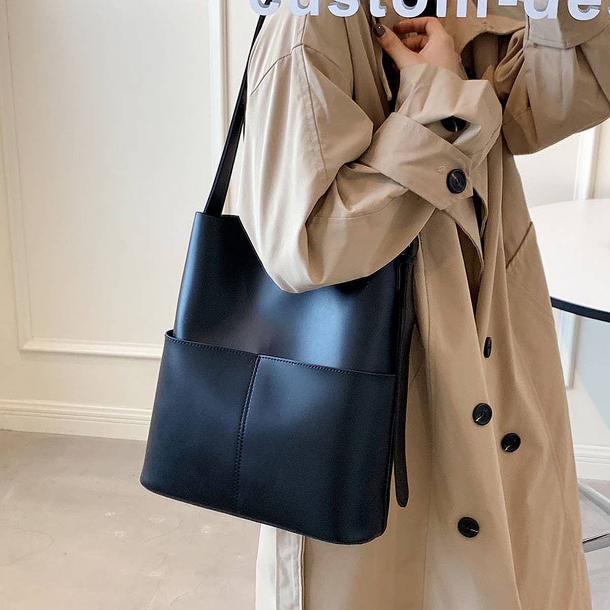 CWAB4829_SIMPLE LARGE CAPACITY BUCKET SHOULDER BAG