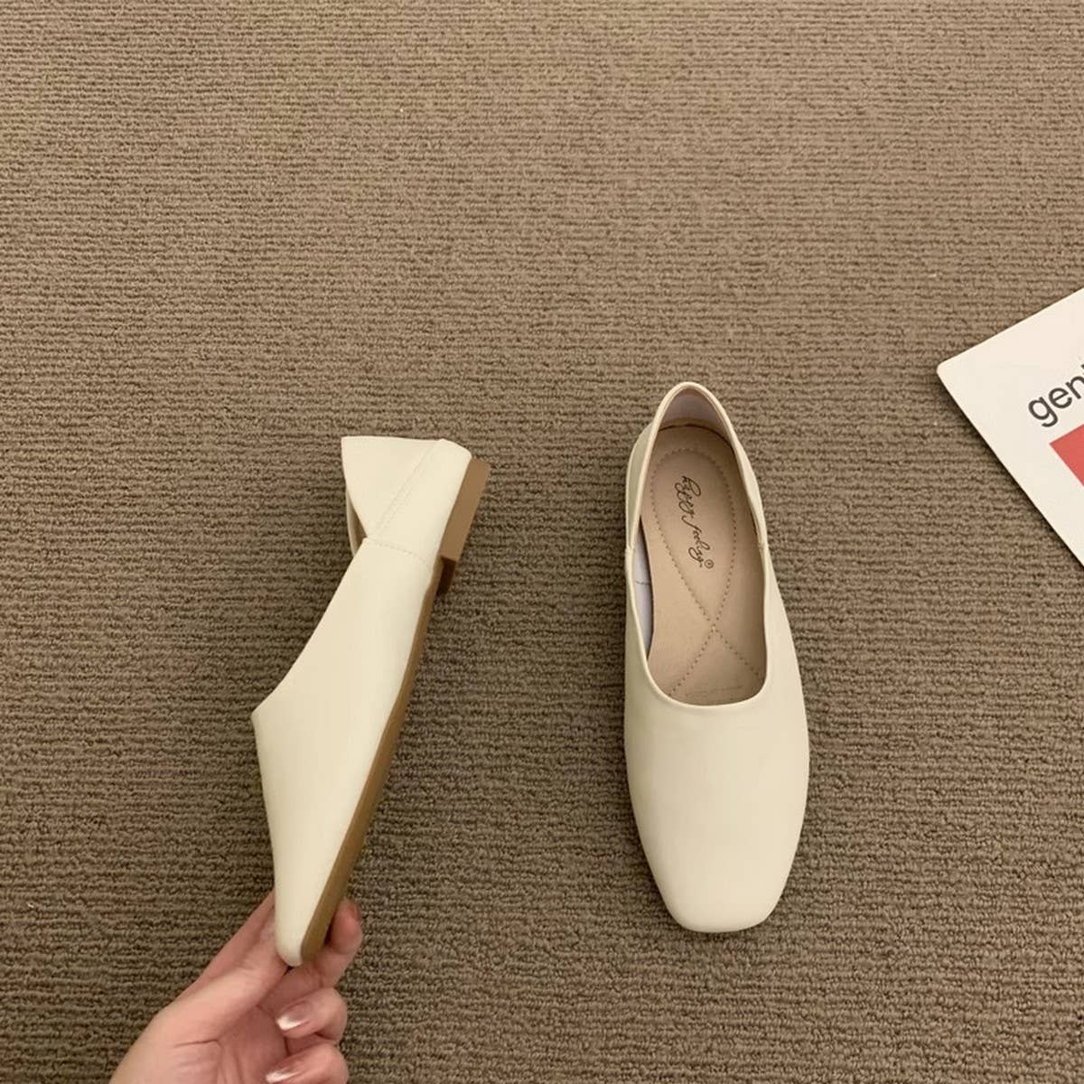 Soft Leather Slip-On Loafers for Women_CWSHF0054