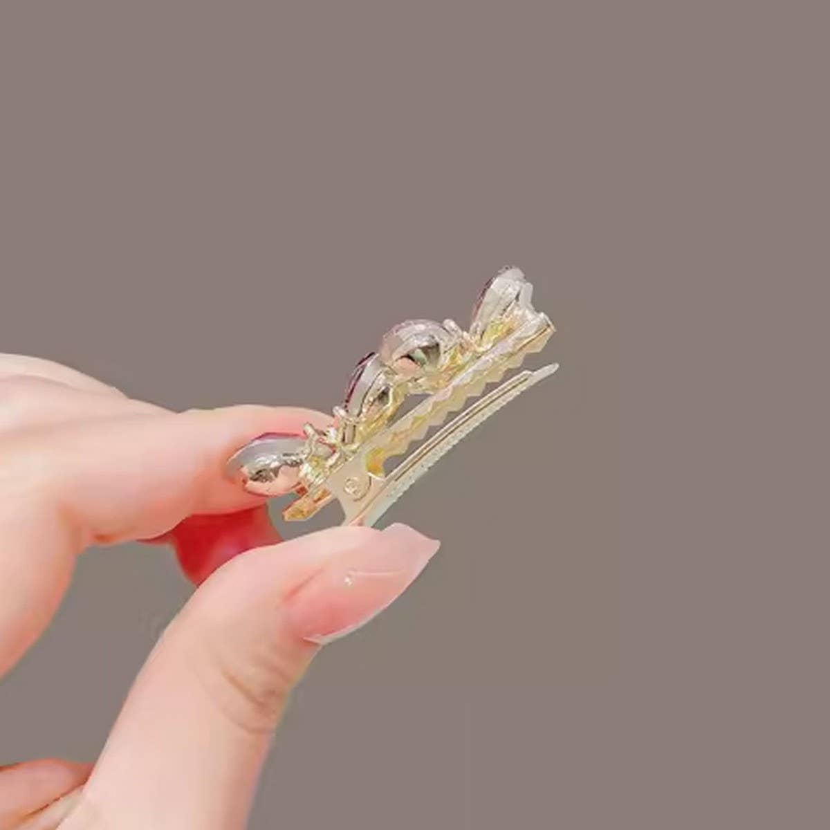 ROSE QUARTZ BUTTERFLY DUCKBILL CLIP SIDE HAIRPIN