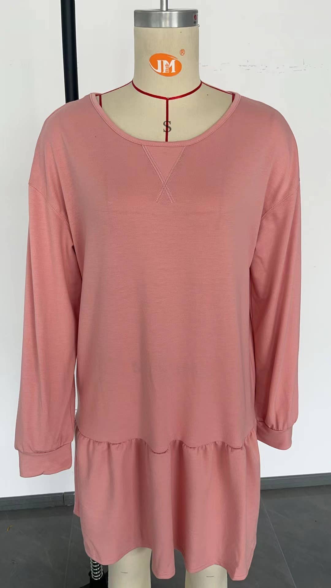 ROUND NECK LONG SLEEVE SOLID COLOR SHORT DRESS