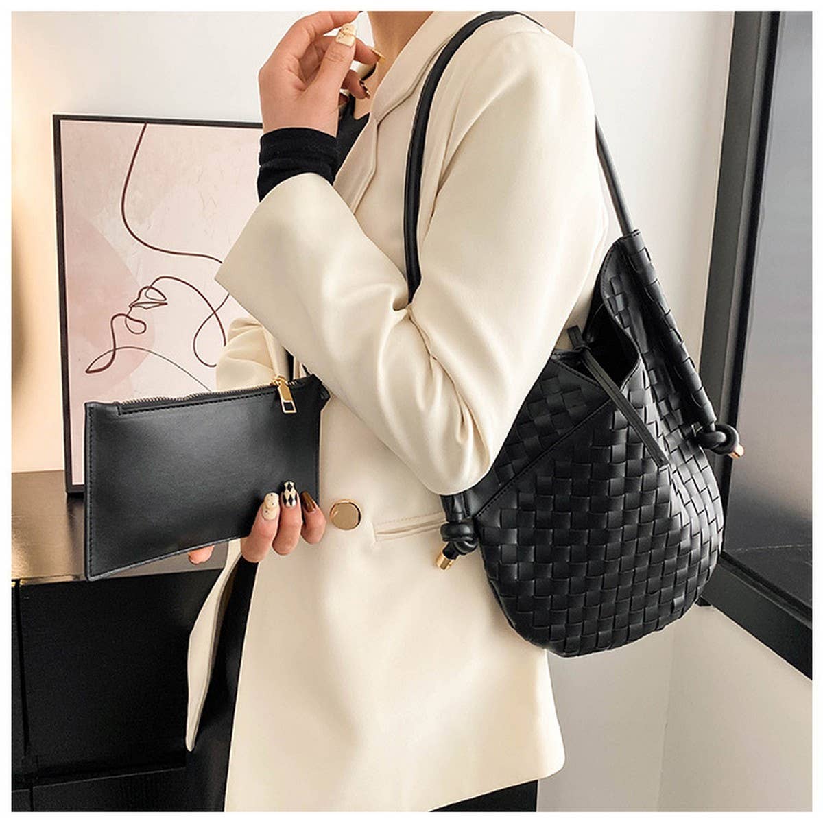 HAND-WOVEN BAG STYLISH STRAW ARMPIT BAG FOR WOMEN_CWAB1913