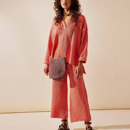 KNIT V-NECK BLOUSE AND SLACKS TWO-PIECE SET