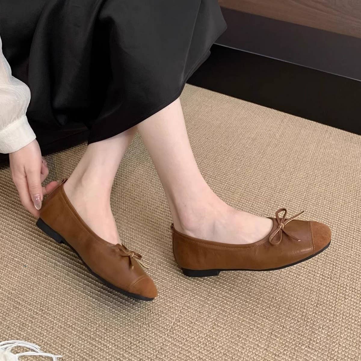 Vintage Bow Slip-On Round Toe Flat Shoes