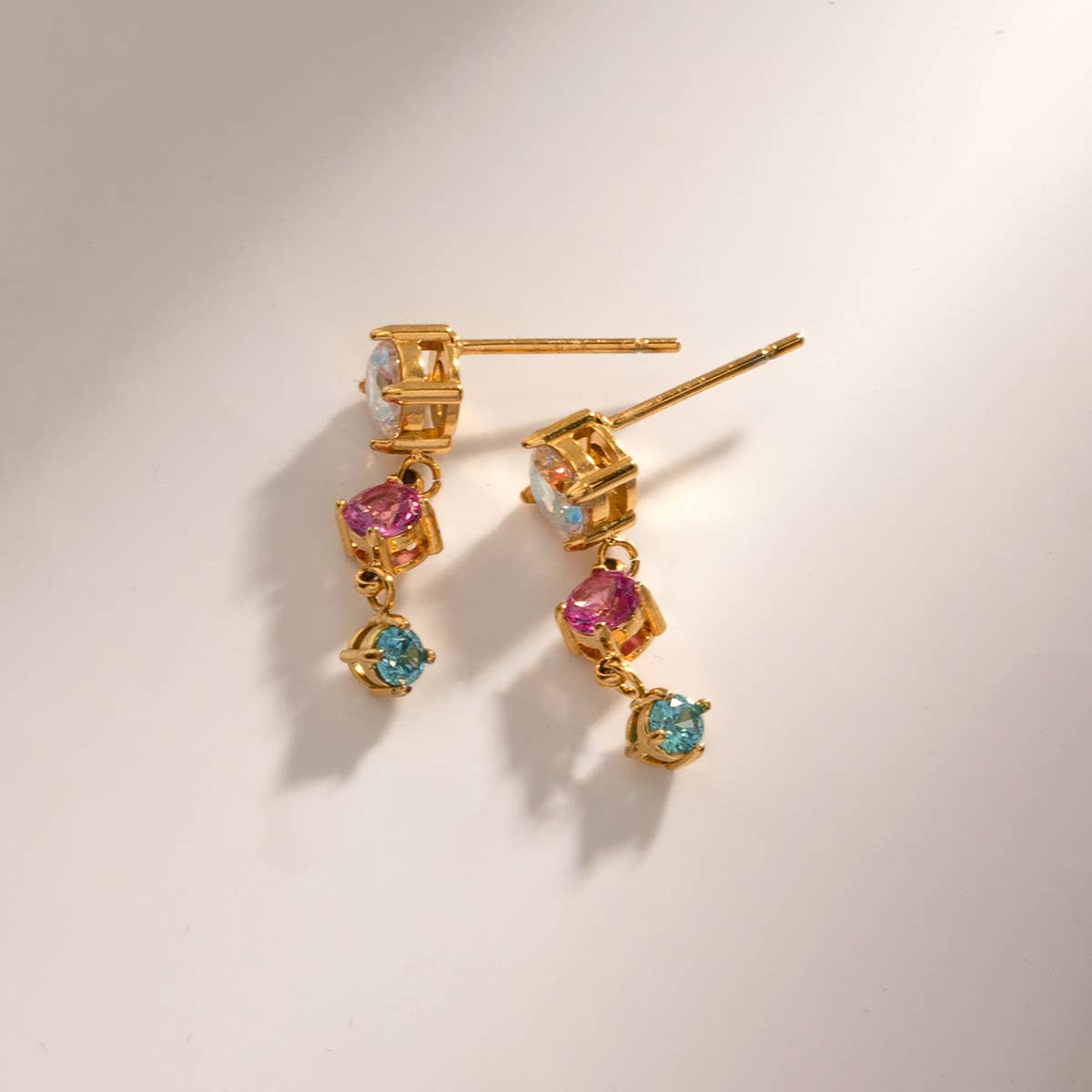 WOMEN 18K COLORED ZIRCON EARRINGS_CWAHA0908